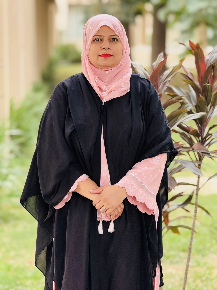 Dr. Farah Naz