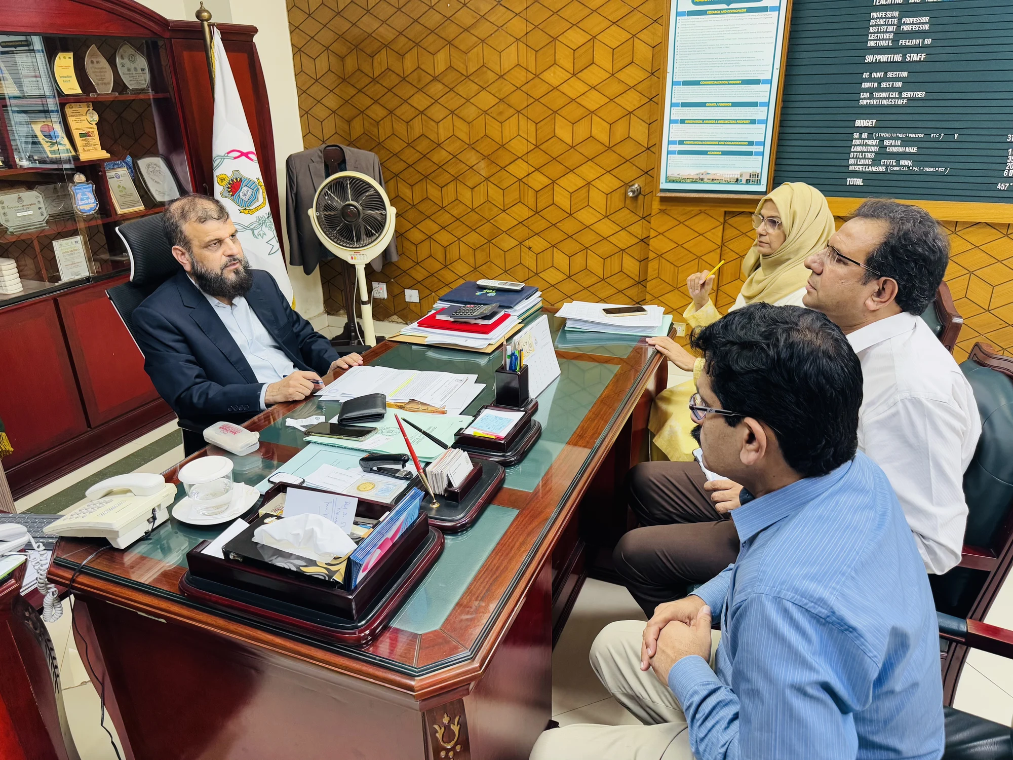 CEMB academic staff meeting with the Director