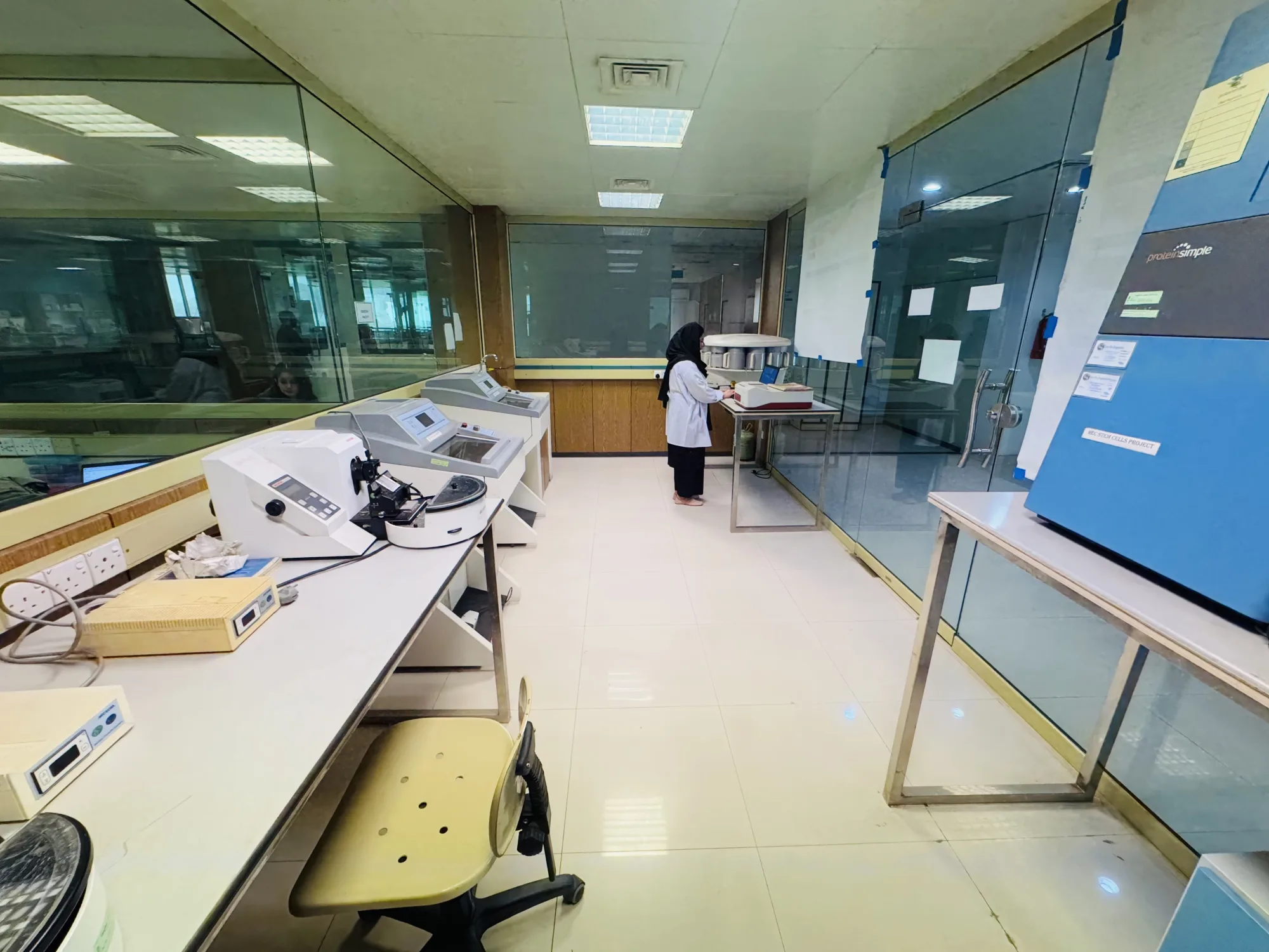 Instrumentation laboratory workspace at CEMB