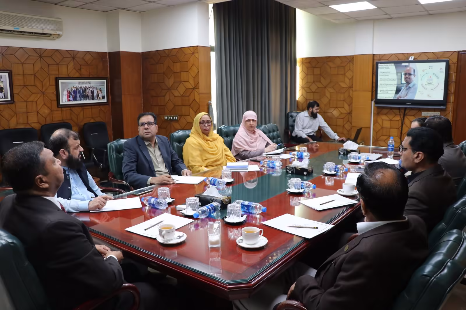 Prof. Dr. M. Iqbal Choudhary Visits CEMB-Punjab University to Strengthen Scientific Collaborations