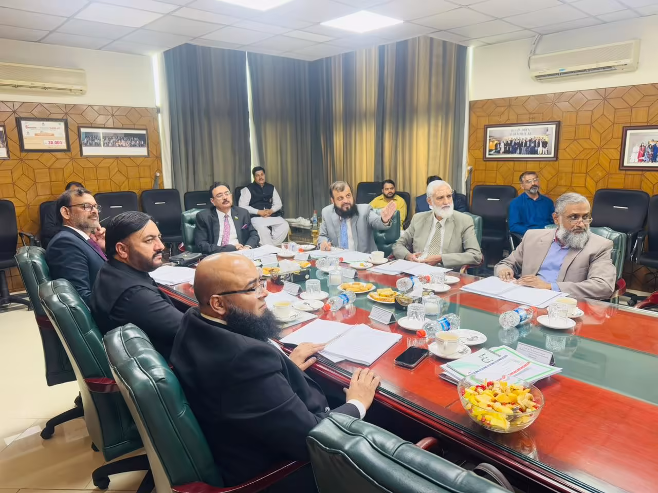 60th Meeting of the Board of Governors Held at CEMB under the chairmanship of Prof. Dr. Muhammad Ali (S.I., T.I.), Vice Chancellor, University of the Punjab