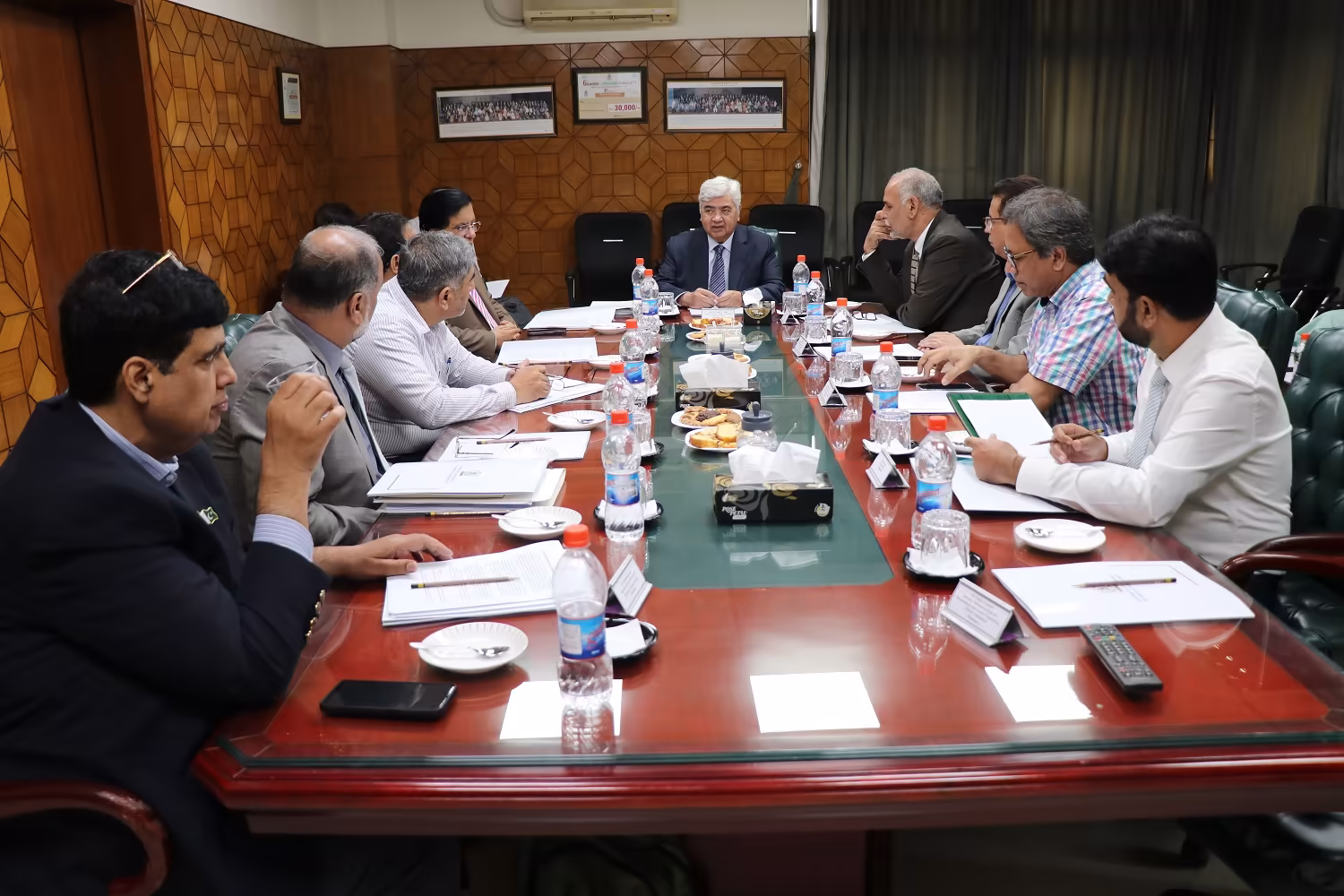 High-Profile Committee on Regulatory Mechanisms Regarding Biosafety Concerns of GMOs and for Policy Review regarding Seeds and Crops Holds First Meeting at CEMB