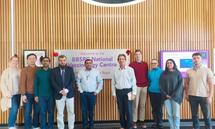 Director CEMB, Dr. Moazur Rahman, Visits Leading UK Research Institutes for Collaborative Discussions
